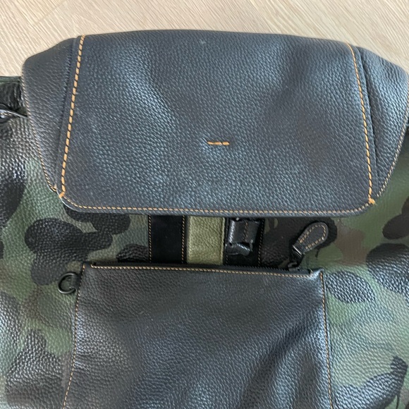 Men’s Camo Coach Backpack - Picture 2 of 12